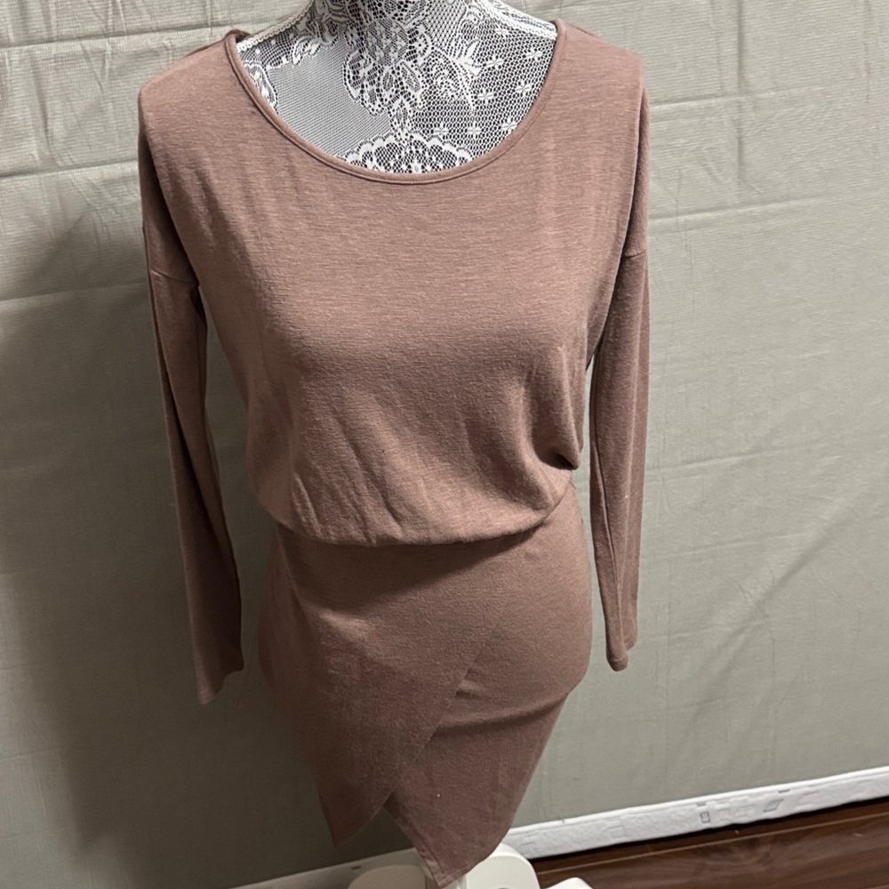 Tobi Asymmetrical Hem Brown Long Sleeve Dress